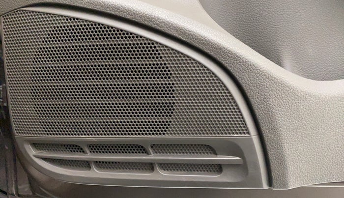 2015 Volkswagen Vento HIGHLINE 1.2 TSI AT, Petrol, Automatic, 39,741 km, Speaker