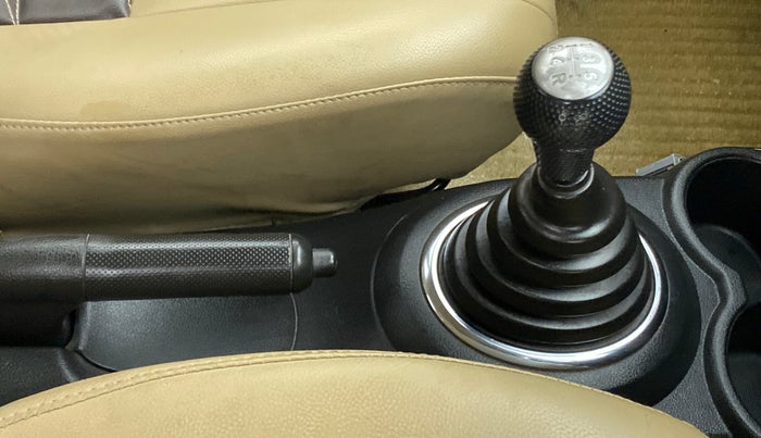 2014 Honda Amaze 1.2 SX MT I VTEC, Petrol, Manual, 91,877 km, Gear Lever
