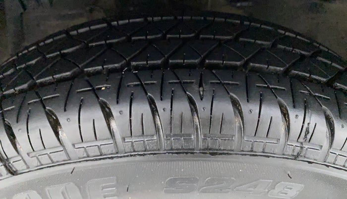 2014 Maruti Swift Dzire VXI 1.2 BS IV, Petrol, Manual, 48,291 km, Left Front Tyre Tread