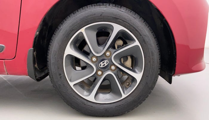 2017 Hyundai Grand i10 SPORTZ AT 1.2 KAPPA VTVT, Petrol, Automatic, 12,226 km, Right Front Wheel