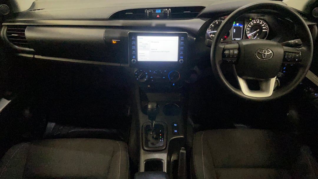 2021 Toyota Hilux Sr Hi-rider, Automatic, 52506 km, Dashboard View