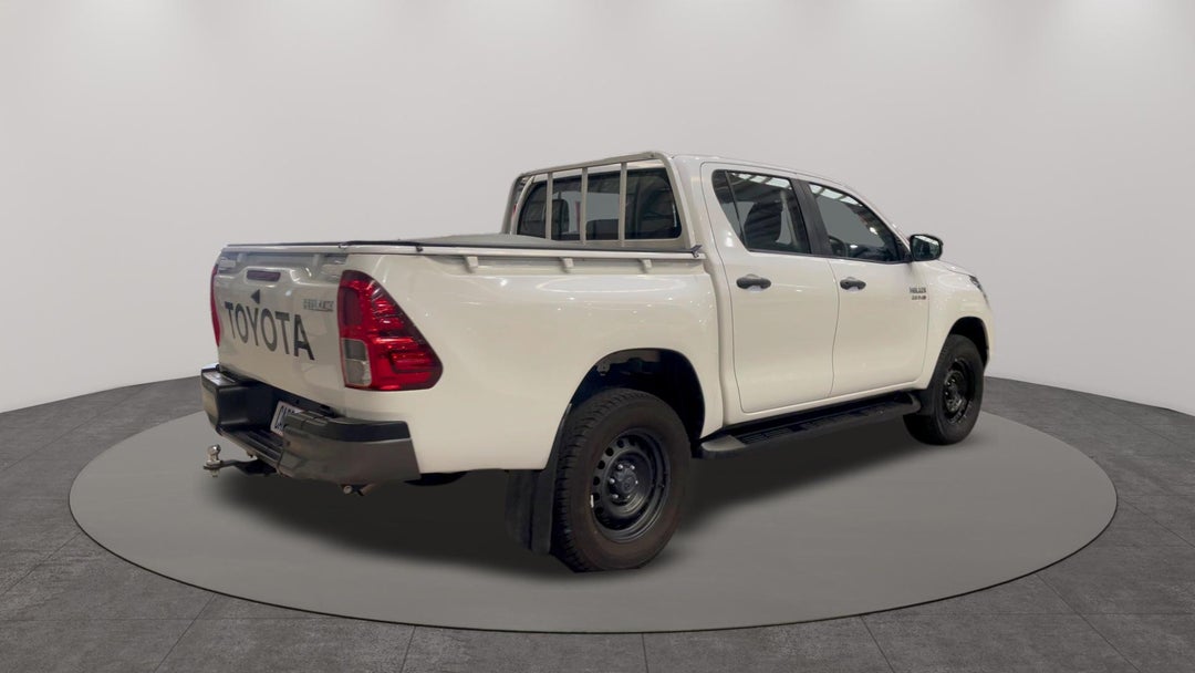 2021 Toyota Hilux Sr Hi-rider, Automatic, 52506 km, Right Back Diagonal (45- Degree) View