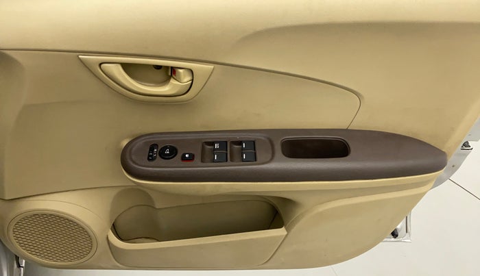 2013 Honda Amaze 1.2L I-VTEC S, Petrol, Manual, 80,332 km, Driver Side Door Panels Control