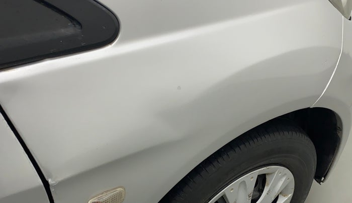 2013 Honda Amaze 1.2L I-VTEC S, Petrol, Manual, 80,332 km, Right fender - Minor scratches