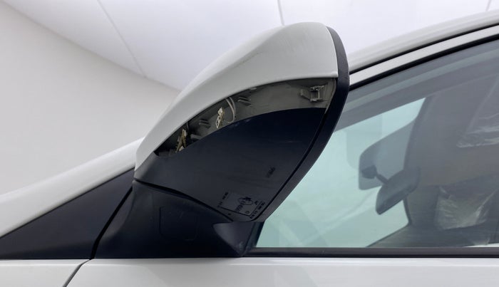 2019 Hyundai NEW SANTRO SPORTZ AMT, Petrol, Automatic, 49,705 km, Left rear-view mirror - Indicator light has minor damage