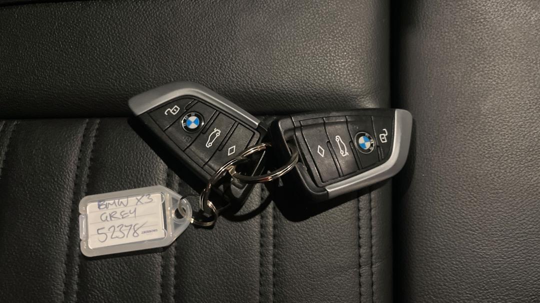2021 BMW X3 xDrive30i M Sport, Automatic, 72232 km, Key Close-up