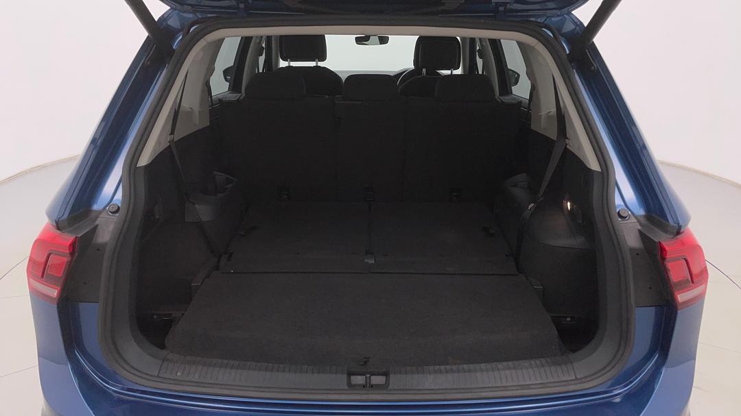 2019 Volkswagen Tiguan Allspace 110 Tsi Comfortline, Automatic, 64333 km, Boot Inside View