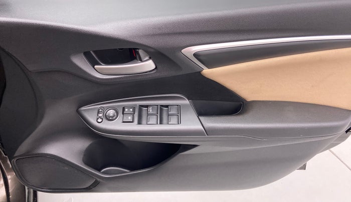 2019 Honda Jazz VX  1.2, Petrol, Manual, 7,301 km, Driver Side Door Panels Control