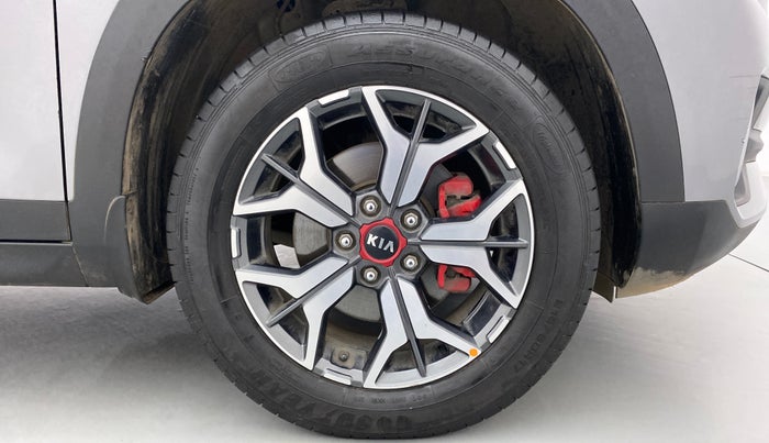 2019 KIA SELTOS 1.5 GTX+ AT, Diesel, Automatic, 31,778 km, Right Front Wheel