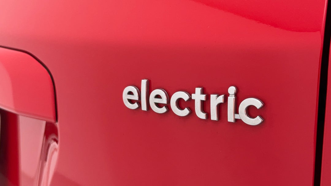 2022 Hyundai Kona Highlander Elect Srf Ext Range, Automatic, 64100 km, Badge (Boot Right Side)