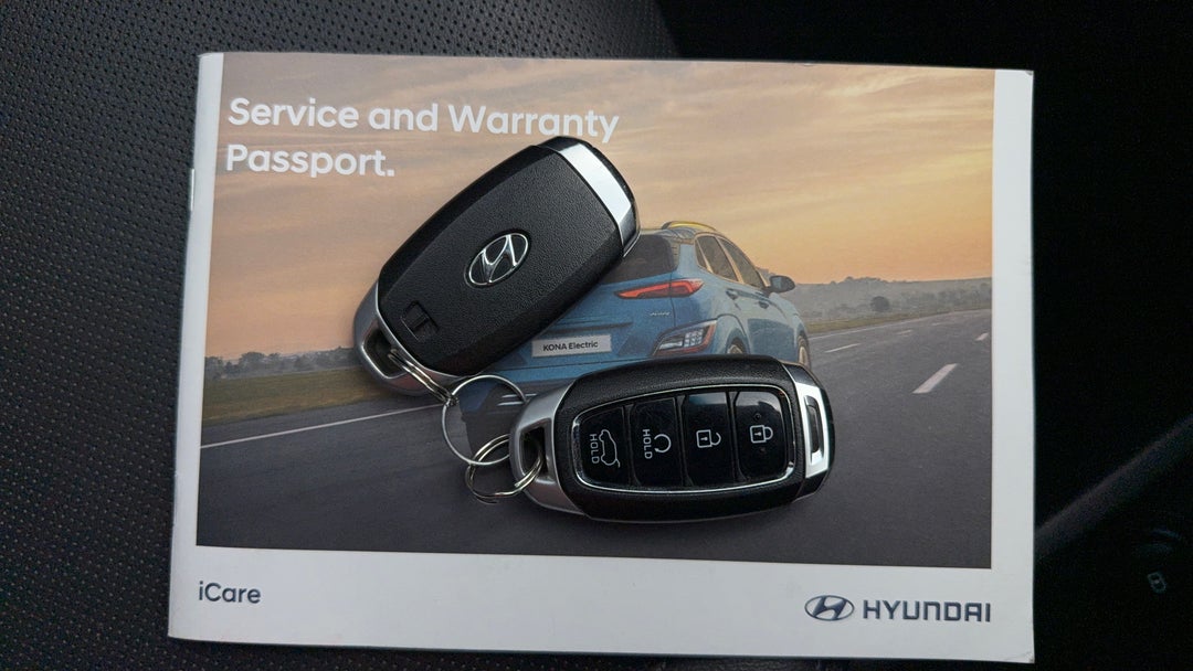 2022 Hyundai Kona Highlander Elect Srf Ext Range, Automatic, 64100 km, Key Close-up