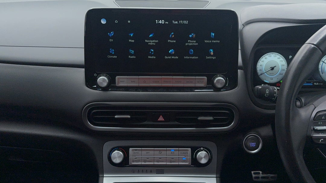 2022 Hyundai Kona Highlander Elect Srf Ext Range, Automatic, 64100 km, Center Console