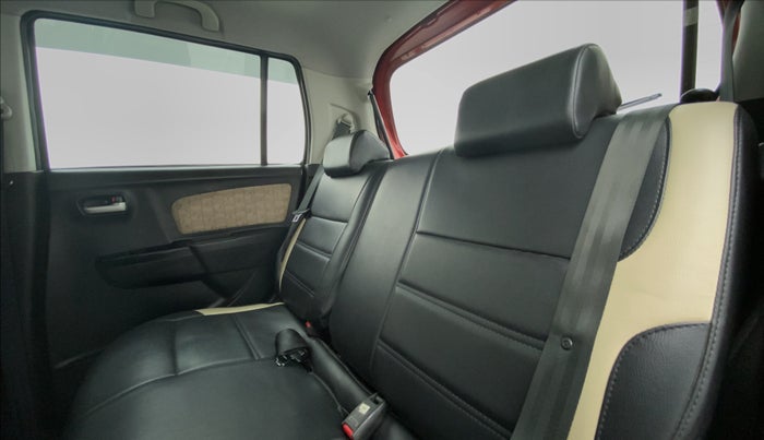 2018 Maruti Wagon R 1.0 VXI, Petrol, Manual, 23,544 km, Right Side Rear Door Cabin