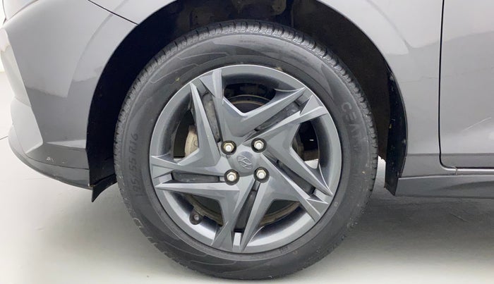 2021 Hyundai NEW I20 SPORTZ 1.2 MT, Petrol, Manual, 11,274 km, Left Front Wheel