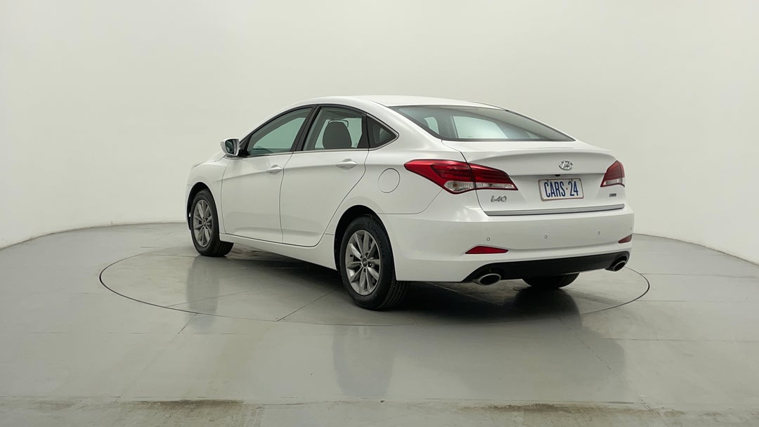 Left Back Diagonal (45- Degree) View