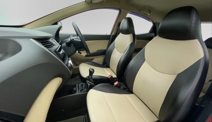 2014 Hyundai Eon ERA, Petrol, Manual, 40,538 km, Right Side Front Door Cabin View
