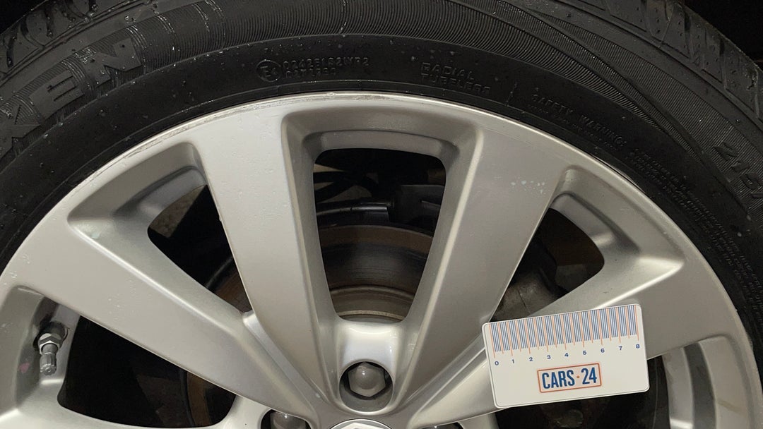 Wheels Rim Rear LHS Gutter Rash