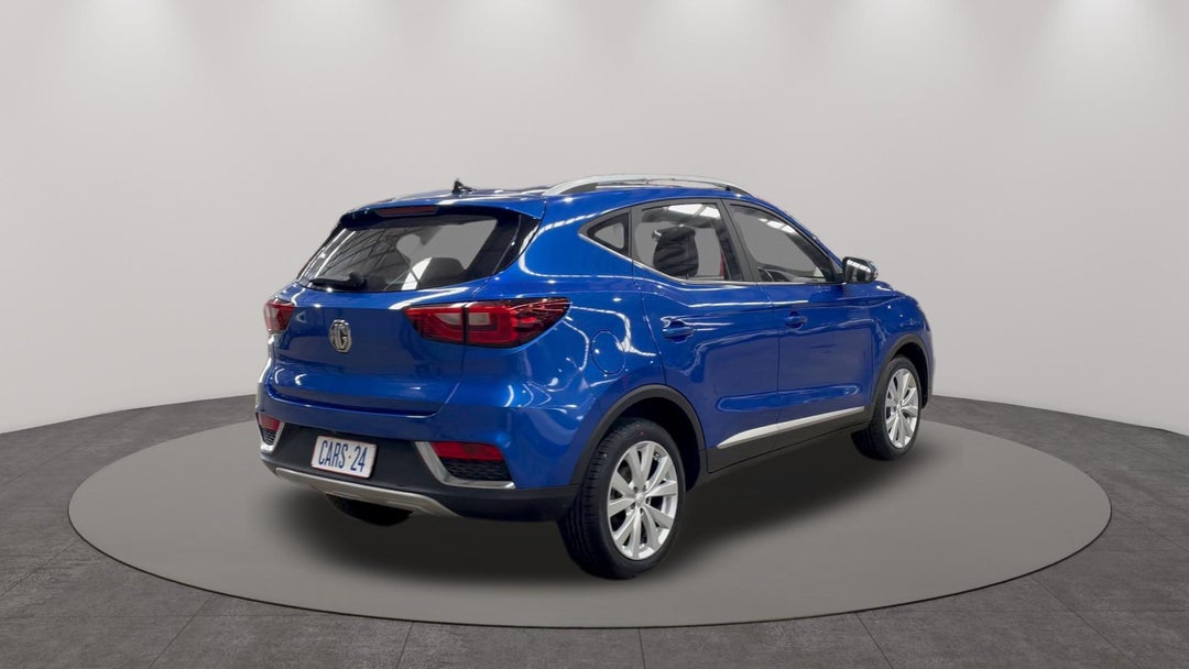 Right Back Diagonal (45- Degree) View