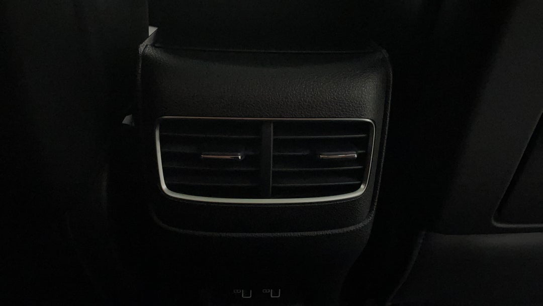 Rear A/C Vent
