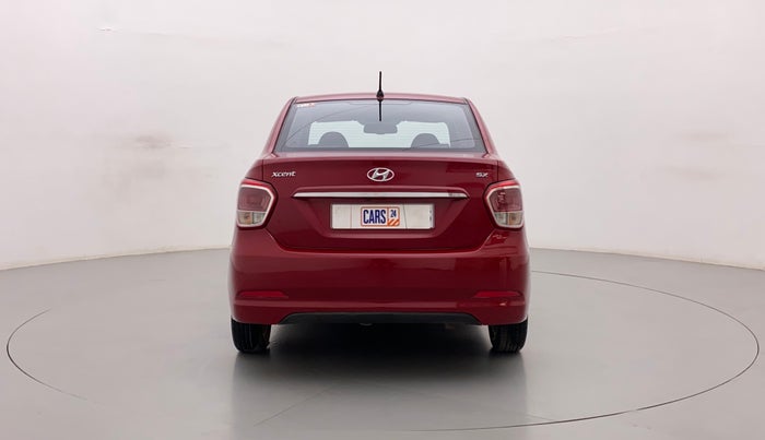 2016 Hyundai Xcent SX 1.2, Petrol, Manual, 35,480 km, Back/Rear