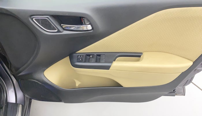 2021 Honda City 1.5L I-VTEC V MT 4TH GEN, Petrol, Manual, 27,377 km, Driver Side Door Panels Control