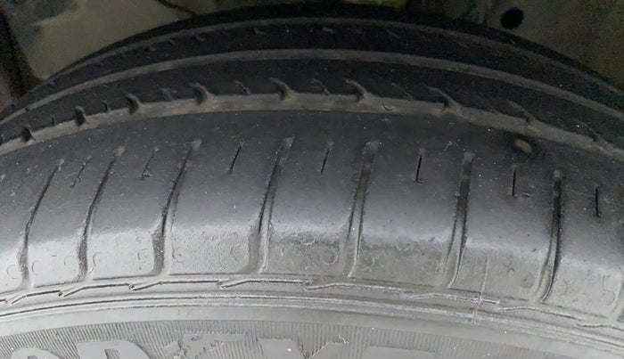 2021 Honda City 1.5L I-VTEC V MT 4TH GEN, Petrol, Manual, 27,377 km, Left Front Tyre Tread