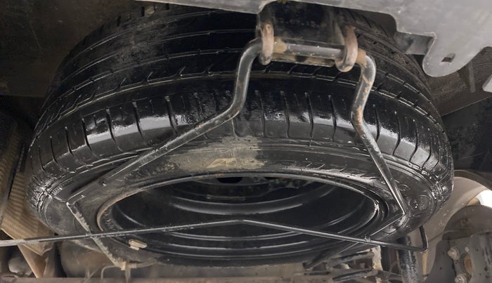 2015 Nissan Terrano XL D PLUS, Diesel, Manual, 1,15,925 km, Spare Tyre