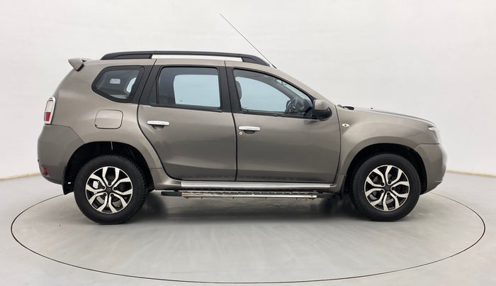 2015 Nissan Terrano XL D PLUS, Diesel, Manual, 1,15,925 km, Right Side View