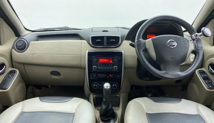 2015 Nissan Terrano XL D PLUS, Diesel, Manual, 1,15,925 km, Dashboard