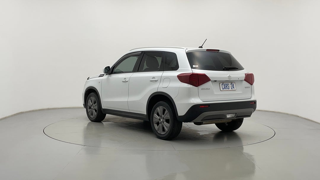 Left Back Diagonal (45- Degree) View