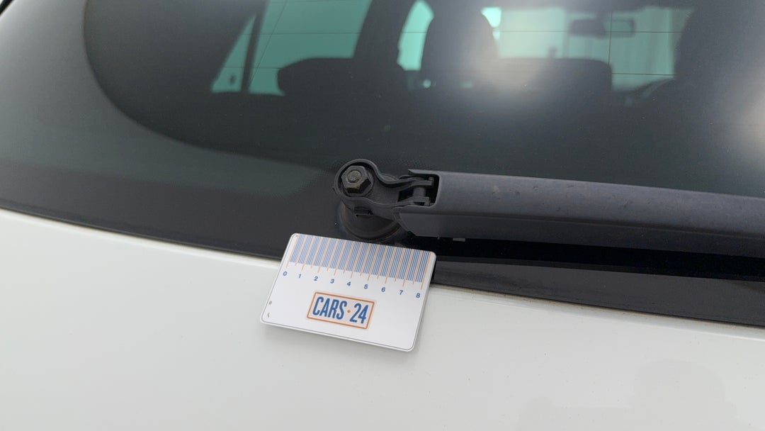 2015 Volkswagen Golf R, Automatic, 140975 km, Windscreen Wipers Rear Missing