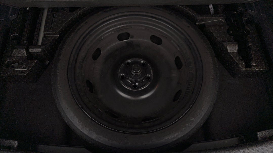 2015 Volkswagen Golf R, Automatic, 140975 km, Spare Wheel