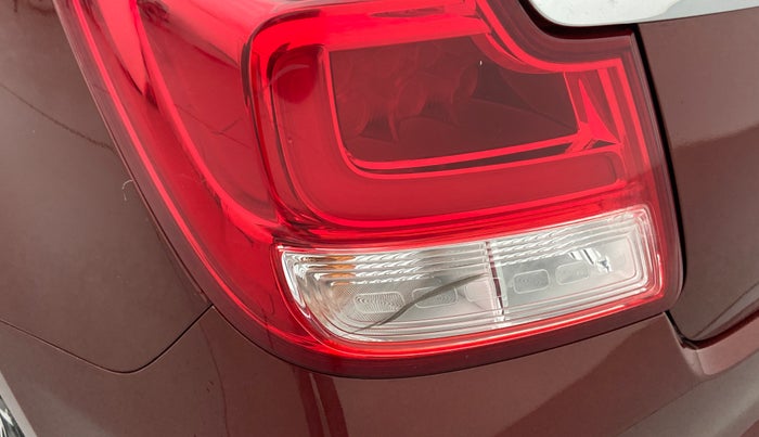 2017 Maruti Dzire ZDI PLUS, Diesel, Manual, 72,089 km, Left tail light - Minor scratches