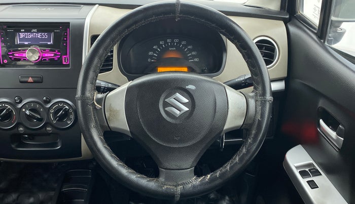 2015 Maruti Wagon R 1.0 LXI CNG, CNG, Manual, 64,616 km, Steering Wheel Close Up