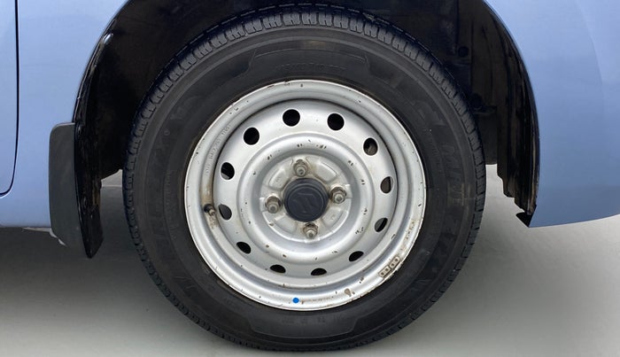2015 Maruti Wagon R 1.0 LXI CNG, CNG, Manual, 64,616 km, Right Front Wheel