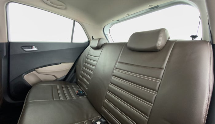 2014 Hyundai Grand i10 ASTA 1.2 AT VTVT, Petrol, Automatic, 57,770 km, Right Side Rear Door Cabin