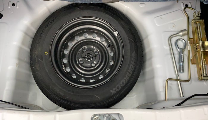 2018 Hyundai NEW SANTRO ASTA 1.1 MT, Petrol, Manual, 7,017 km, Spare Tyre