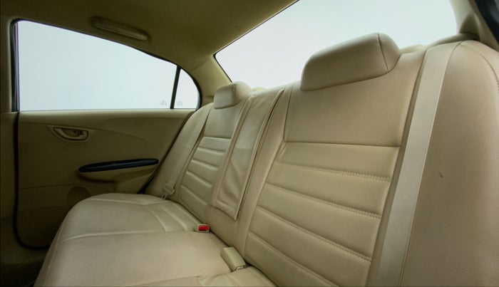 2014 Honda Amaze 1.2L I-VTEC S, Petrol, Manual, 89,338 km, Right Side Rear Door Cabin