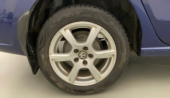 2012 Volkswagen Vento HIGHLINE 1.6 MPI, Petrol, Manual, 93,393 km, Right Rear Wheel