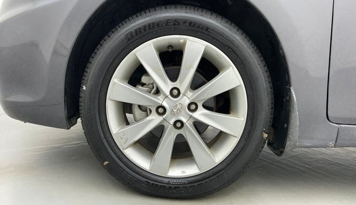 2013 Hyundai Verna FLUIDIC 1.6 CRDI SX OPT, Diesel, Manual, 60,990 km, Left Front Wheel