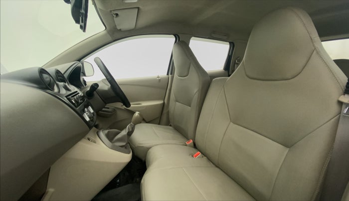 2015 Datsun Go Plus T, Petrol, Manual, 96,121 km, Right Side Front Door Cabin