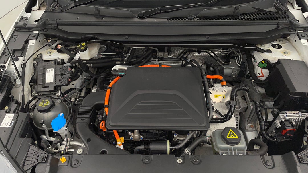 Open Bonnet (Engine)