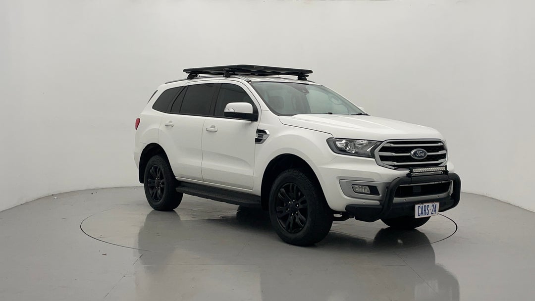 2019 Ford Everest Trend (4wd 7 Seat), Automatic, 143623 km, Right Front Diagonal (45- Degree) View