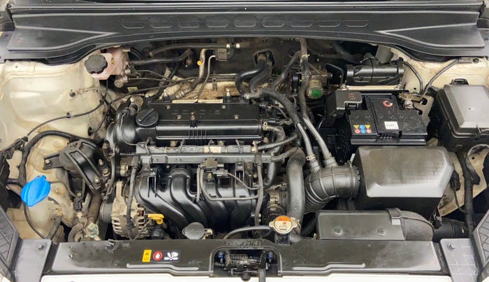 2017 Hyundai Creta 1.6 E + VTVT, Petrol, Manual, 31,119 km, Engine Bonet View