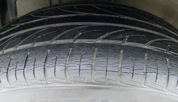 2012 Maruti Swift Dzire VDI BS IV, Diesel, Manual, 54,399 km, Left Front Tyre Tread