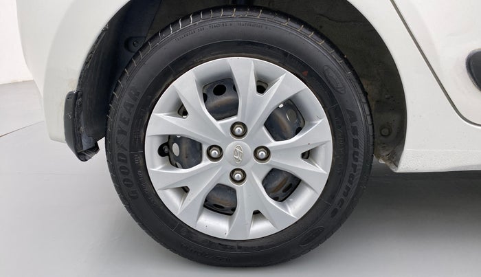 2016 Hyundai Grand i10 MAGNA 1.2 KAPPA VTVT, Petrol, Manual, 70,294 km, Right Rear Wheel