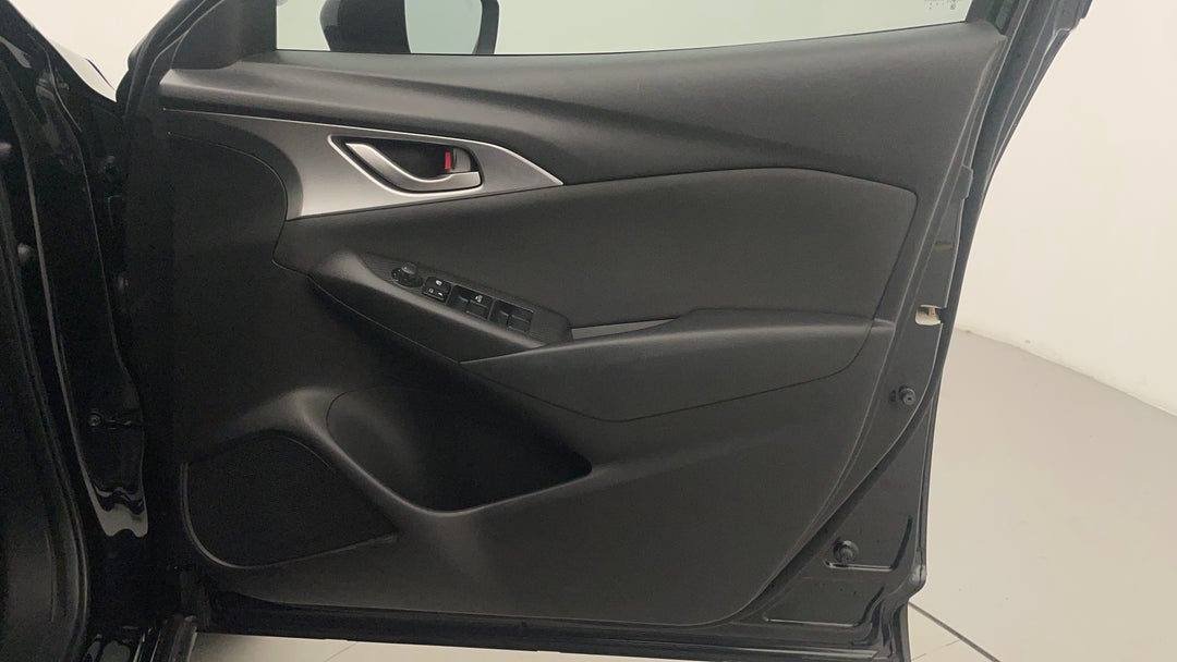 2017 Mazda CX-3 Maxx (FWD), Automatic, 68914 km, Speaker View