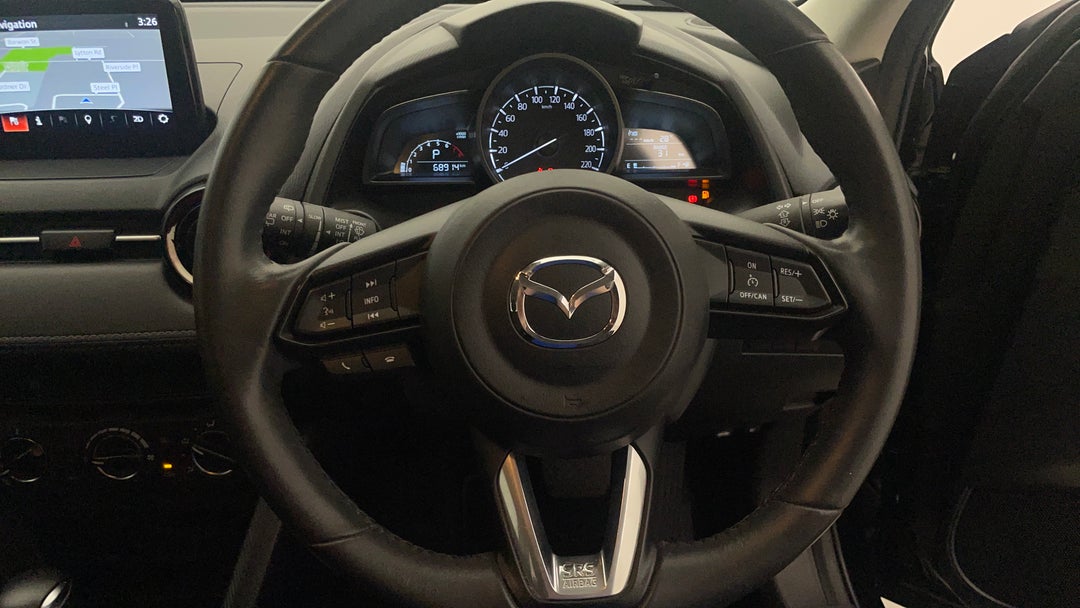 2017 Mazda CX-3 Maxx (FWD), Automatic, 68914 km, Steering Wheel Close-up