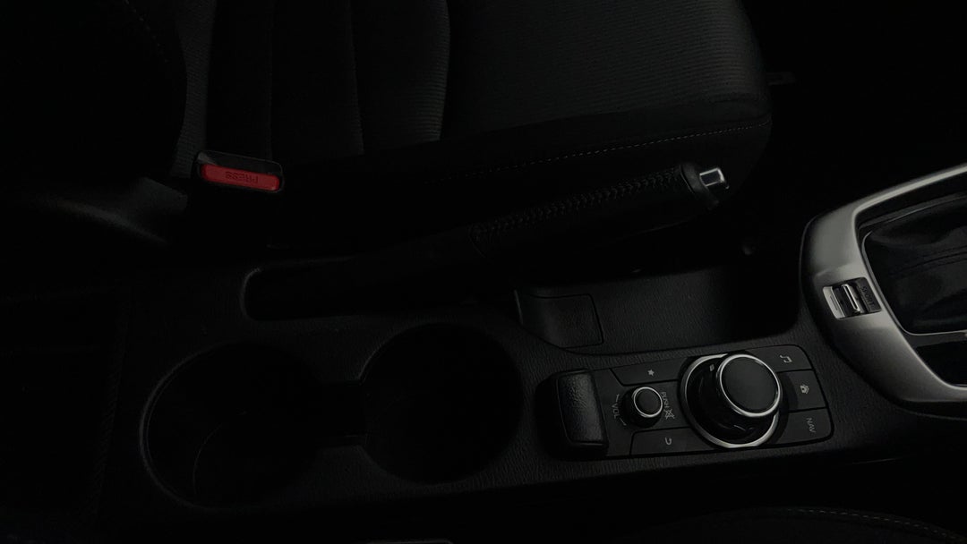 2017 Mazda CX-3 Maxx (FWD), Automatic, 68914 km, Handbrake