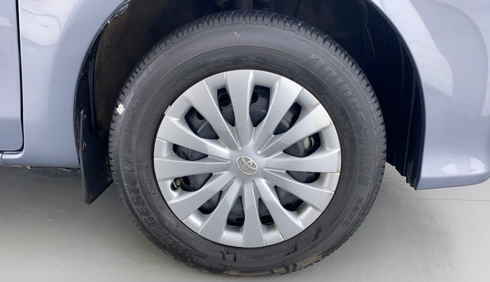 2017 Toyota Etios GX, Petrol, Manual, 25,310 km, Right Front Wheel